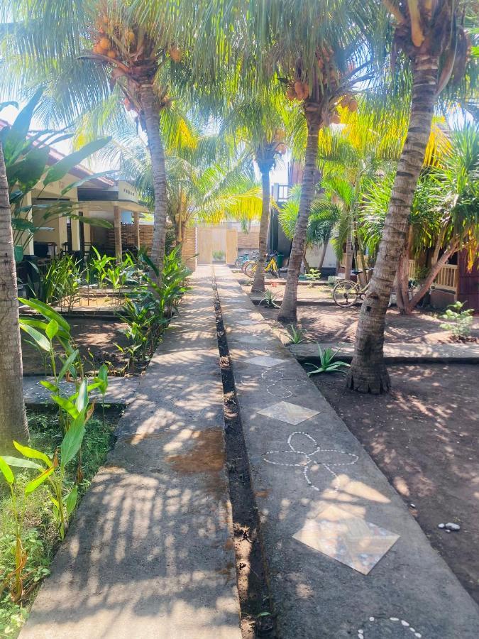 Oktavia Bungalows Gili Islands Exterior photo